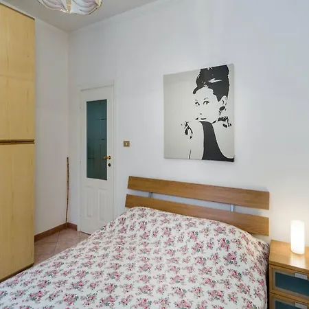 Garibaldi Flexyrent アパート